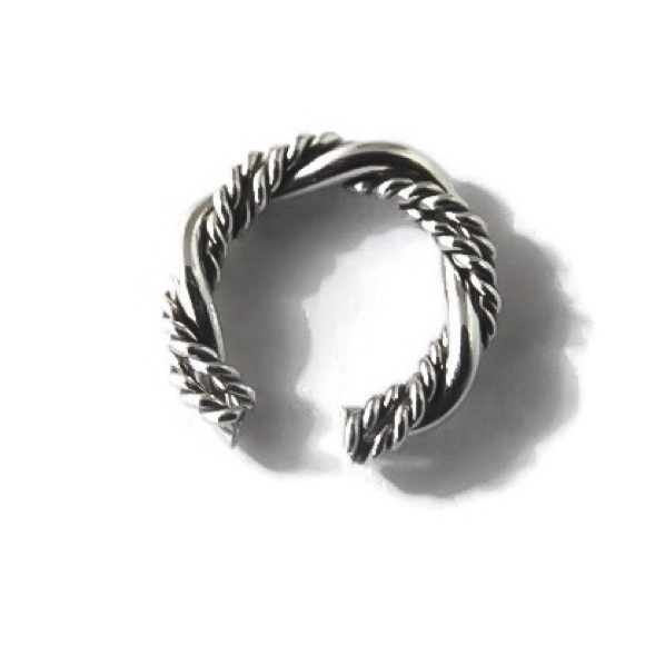 925 Sterling silver twisted fake cartilage helix tragus earring clip on ear cuff - Picture 3 of 6